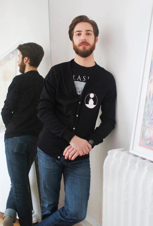 1623772_734591396560235_1991985274_n