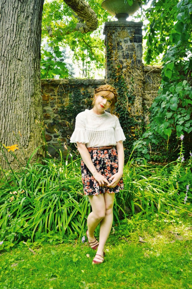 Larkspur Vintage | Outfit: Fit For A Queen