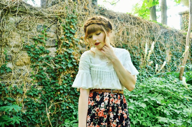 Larkspur Vintage | Outfit: Fit For A Queen