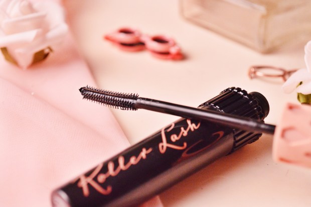 Larkspur Vintage | Roller Lash Review