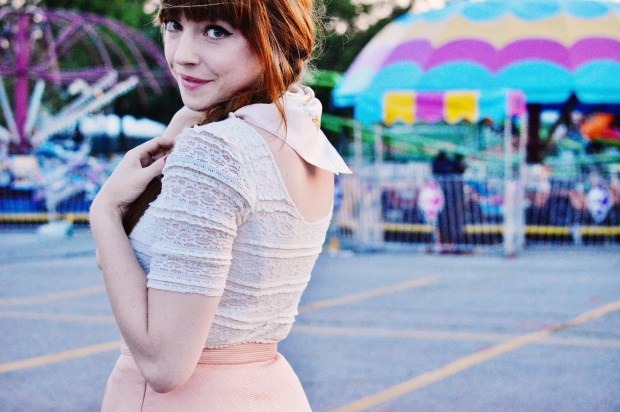 Larkspur Vintage | Outfit: Carnival Colours