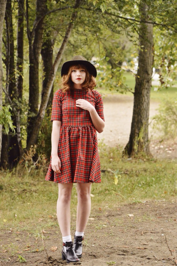 Larkspur Vintage | Outfit: Other People's Clothes