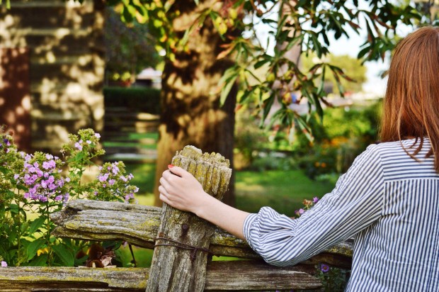 Larkspur Vintage | Outfit: Am I A Narcissist?