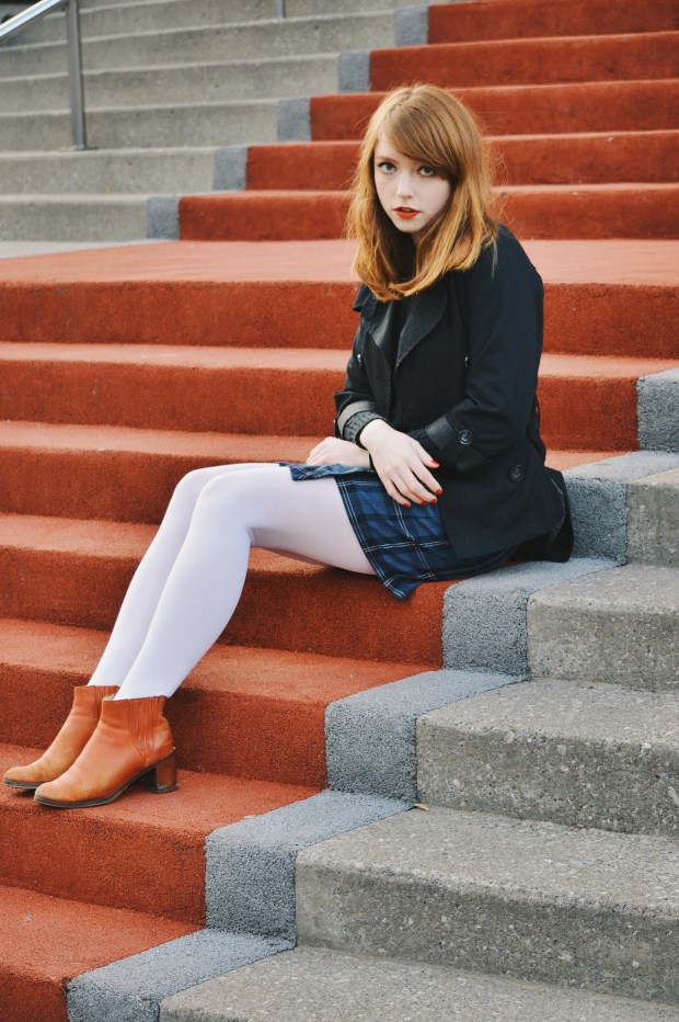 Larkspur Vintage | Outfit: Sweater Forever