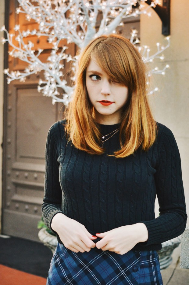 Larkspur Vintage | Outfit: Sweater Forever