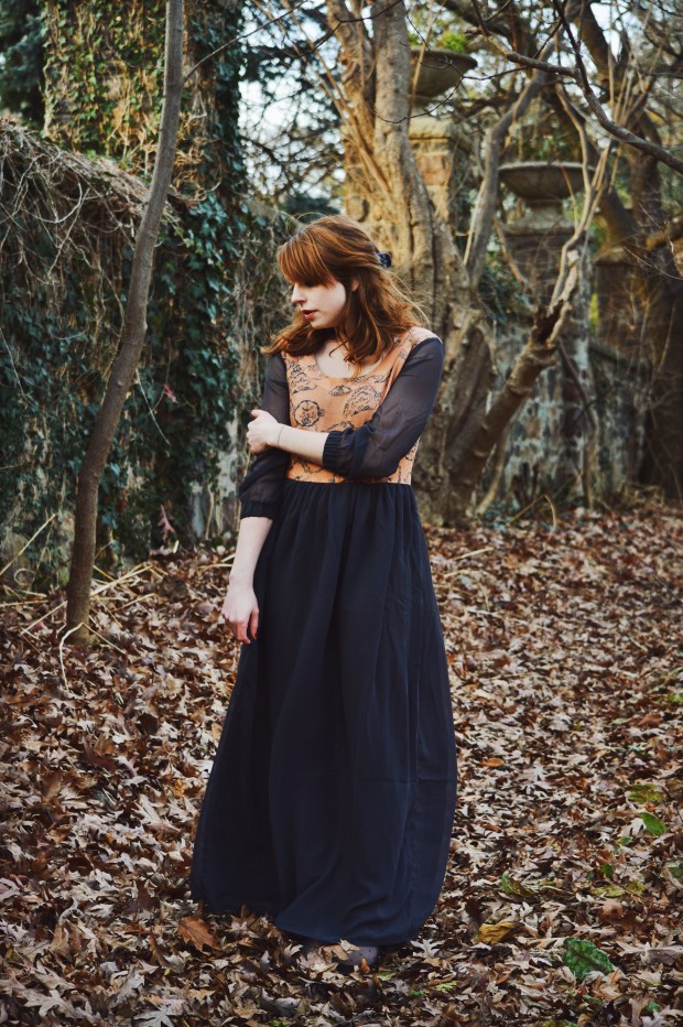 Larkspur Vintage | Outfit: Mucha Feelings